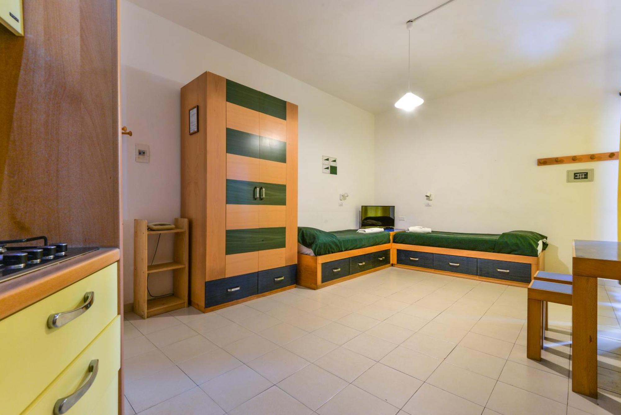 Residence Le Acacie Каполивери Екстериор снимка