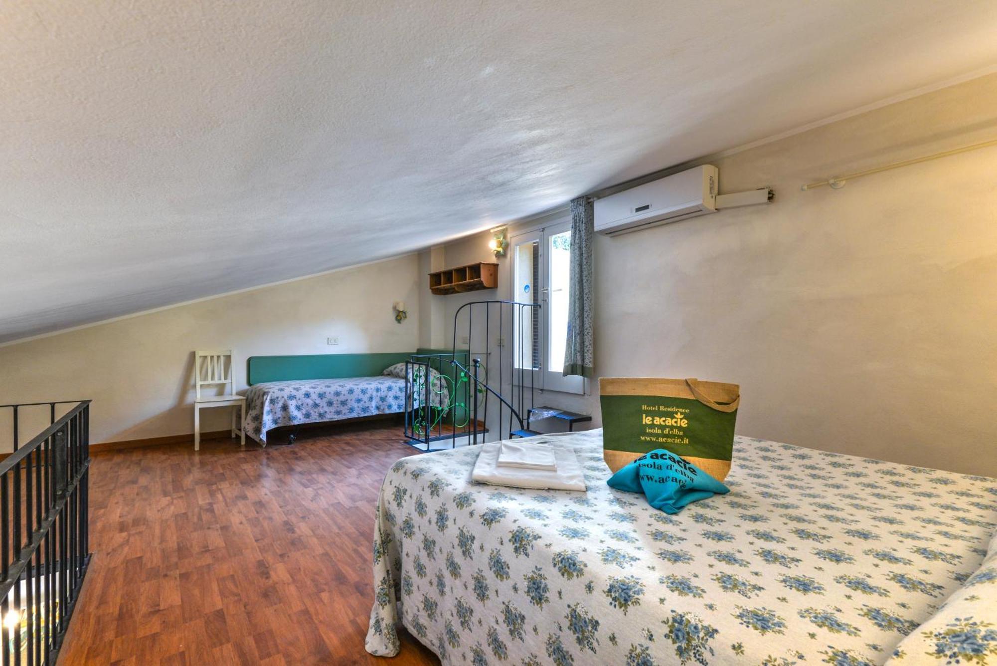 Residence Le Acacie Каполивери Екстериор снимка